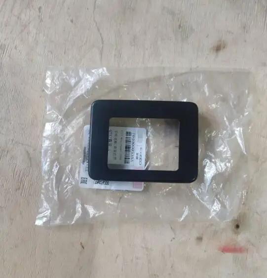 ACC ̴ Ŀ, Chery Tiggo 8 Pro 704000053AA